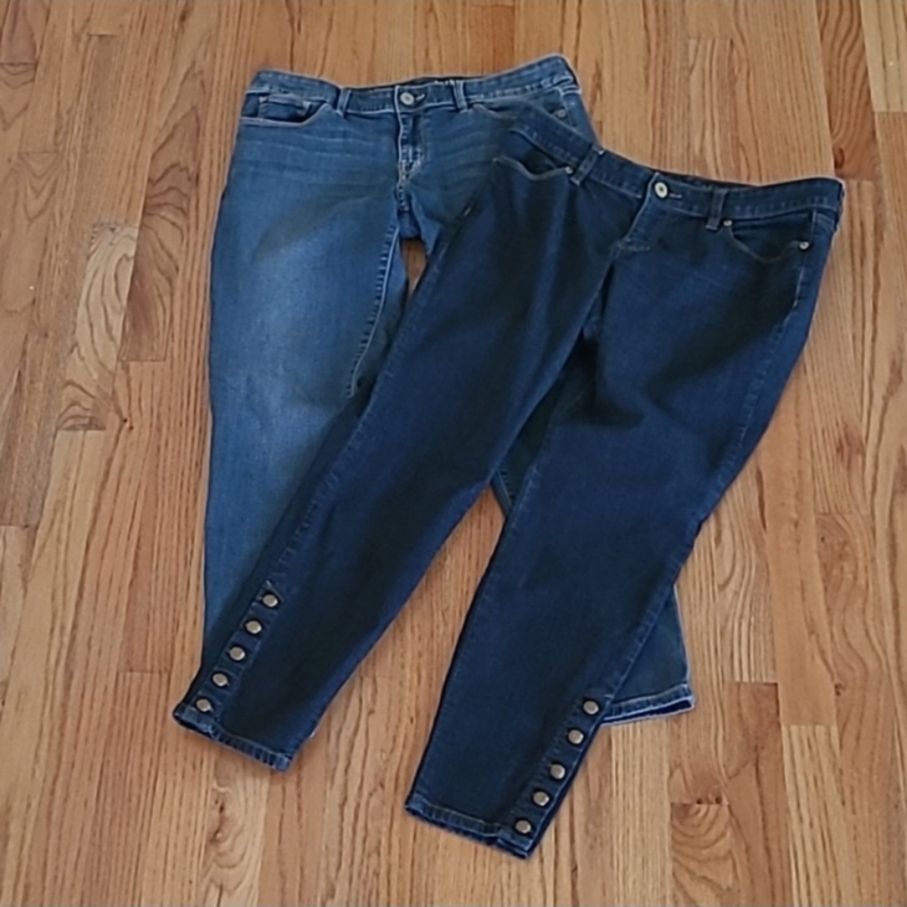 Bundle of (2)  The Limited sz 12 skinny legs 917 jeans.